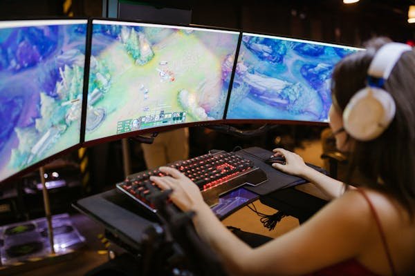 High-Performance Gaming Monitors for Esports